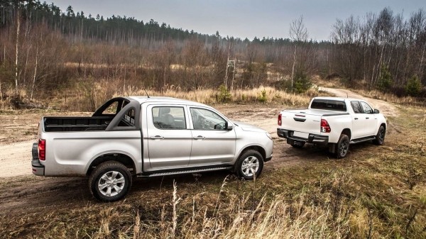 Полная Экстра замахнулась на Чёрный Эксклюзив: cравнительный тест JAC T6 и Toyota Hilux