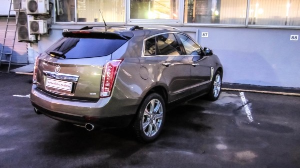 Резиновая цепь, промытая муфта, бьющий кардан: проблемы Cadillac SRX на пробеге 150 000